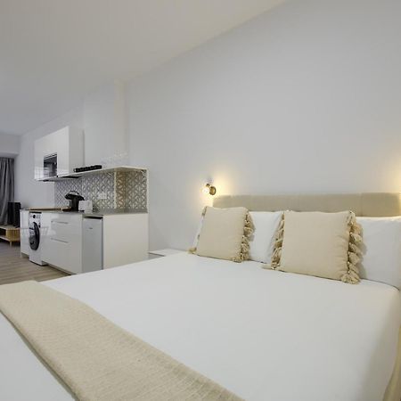 Апартаменты Dobo Madrid Numancia Экстерьер фото