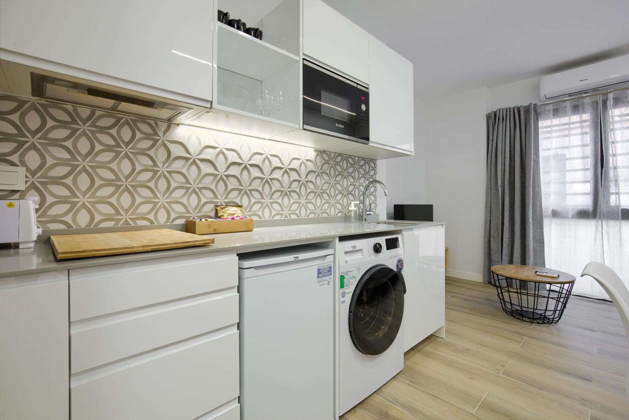 Апартаменты Dobo Madrid Numancia Экстерьер фото