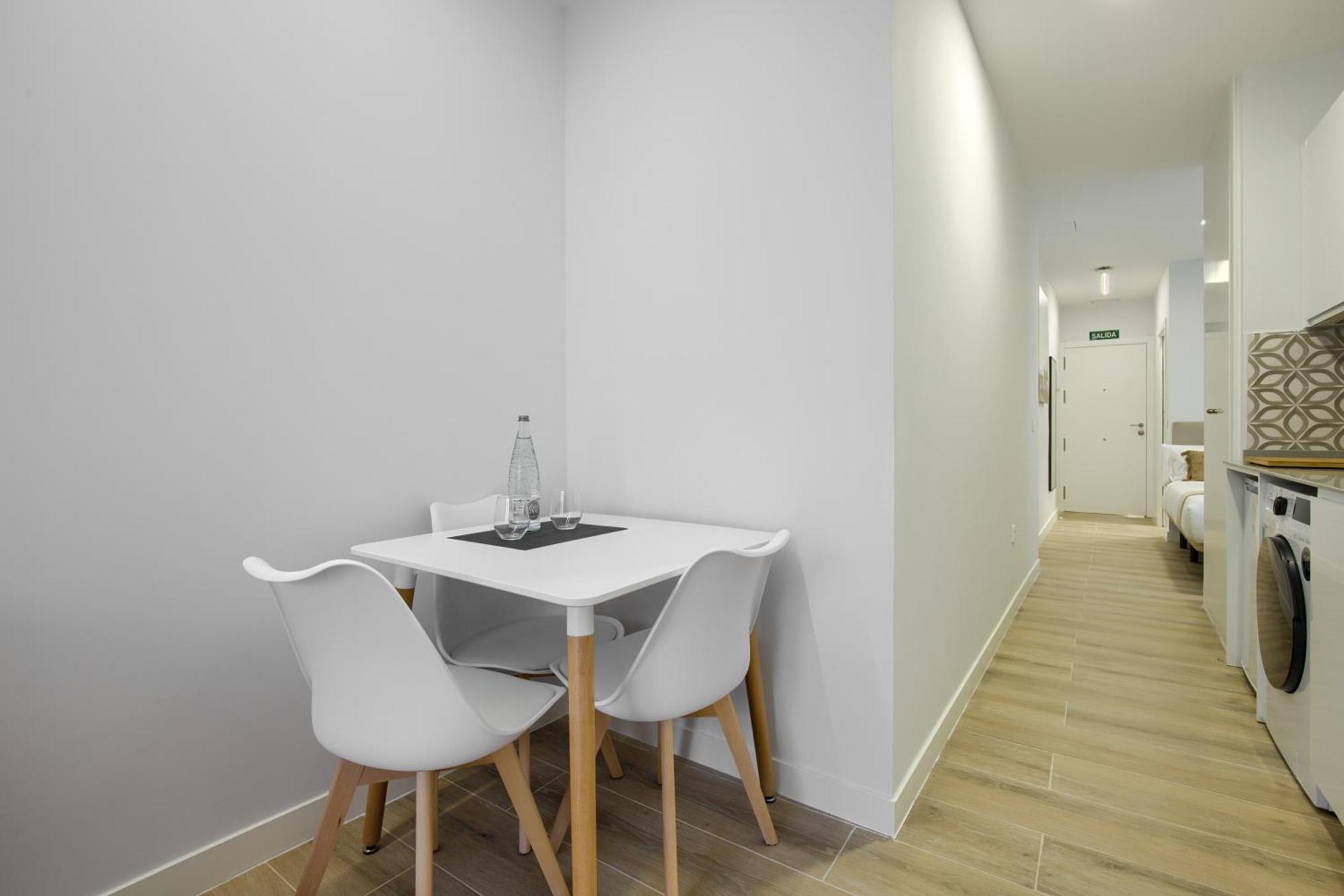 Апартаменты Dobo Madrid Numancia Экстерьер фото